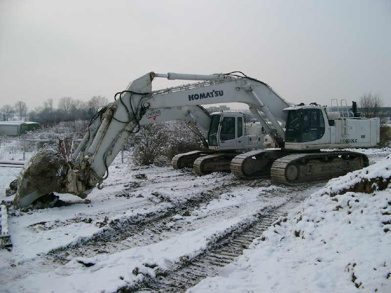 Maquinas de construccion gigantes grandes